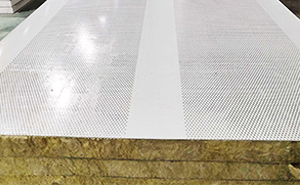 沖孔吸音夾芯板技術創(chuàng)新引領行業(yè)變革，降噪效果顯著提升